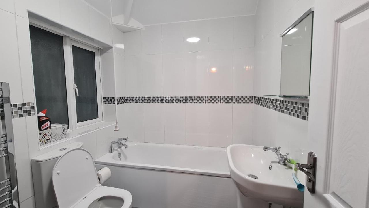 Spacious 3 Bedroom House in Spondon, Derby Buitenkant foto