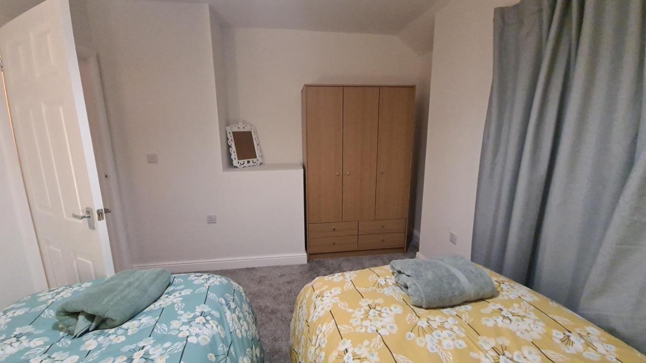 Spacious 3 Bedroom House in Spondon, Derby Buitenkant foto