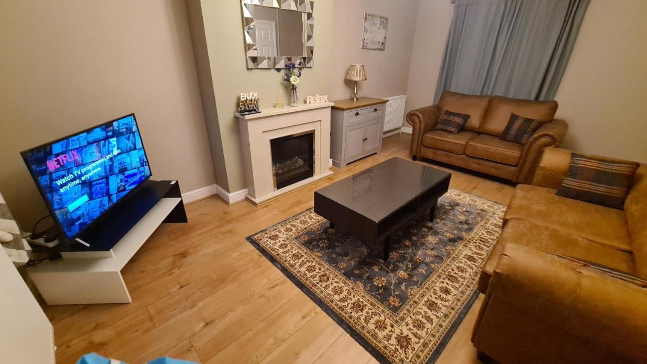 Spacious 3 Bedroom House in Spondon, Derby Buitenkant foto